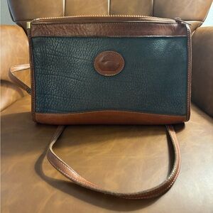Vintage Dooney & Burke crossbody bag